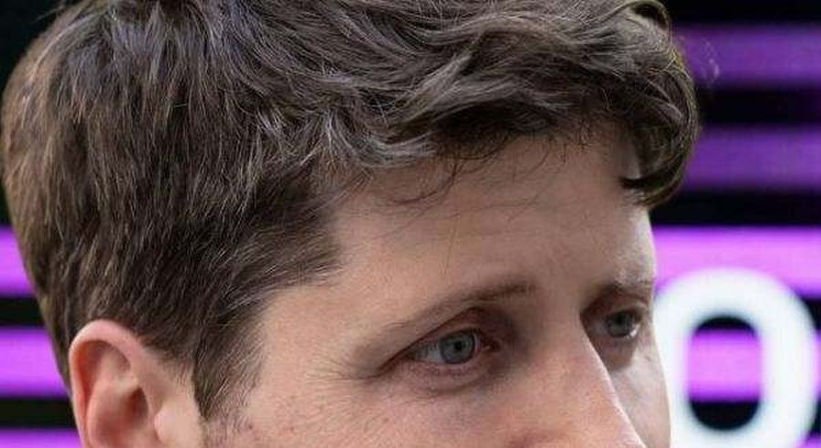 Los cinco libros que Sam Altman, CEO y fundador de ChatGPT,  recomienda y asegura que no te puedes perder